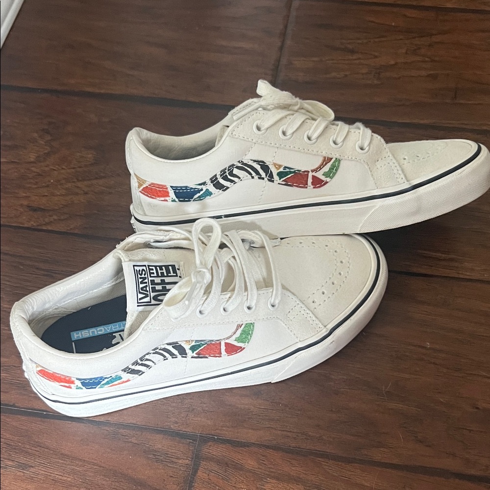 Limited Edition Hanna Scott sk8-low suede & canvas Vans